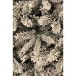 Black Box kerstboom Snowdon (h215 x ø127 cm)