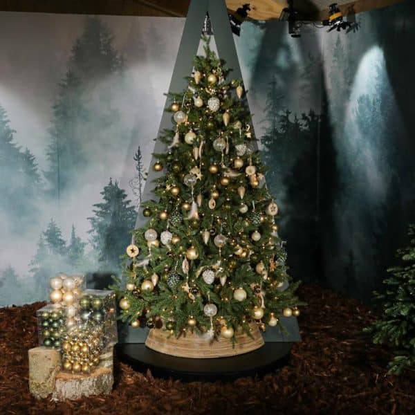 Kerstboom Excellent Trees® LED Ulvik 150 cm met 250 lampjes