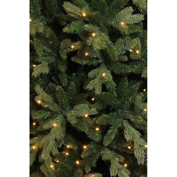 Triumph Tree emerald kerstboom met warmwit led groen 120 lampjes tips