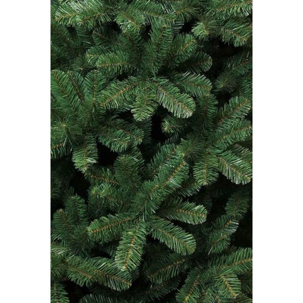 Triumph Tree Franse kunstkerstboom tuscan spruce maat in cm: 215 x 135 groen