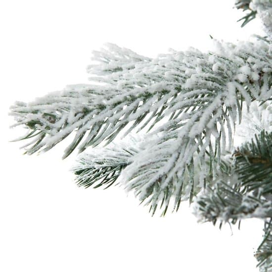 Kerstboom Excellent Trees® LED Varberg Green 210 cm - Luxe uitvoering - 300 Lampjes